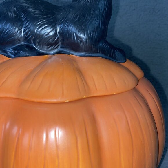 Sakura David Carter Brown Halloween Pumpkin with Black Cat Hollow Cookie Jar - Picture 4 of 8